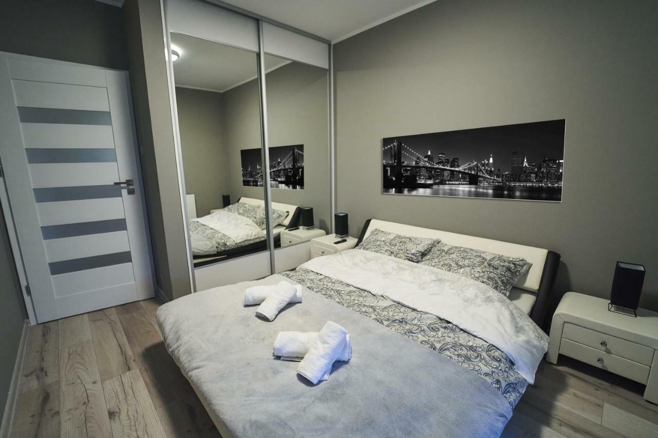 Apartament - Jacuzzi Rzeszów Esterno foto