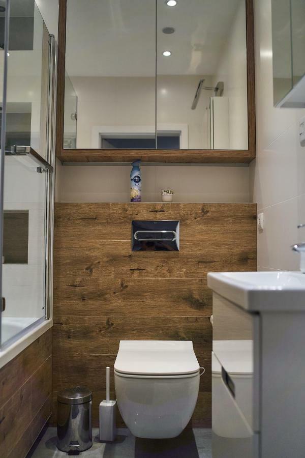 Apartament - Jacuzzi Rzeszów Esterno foto